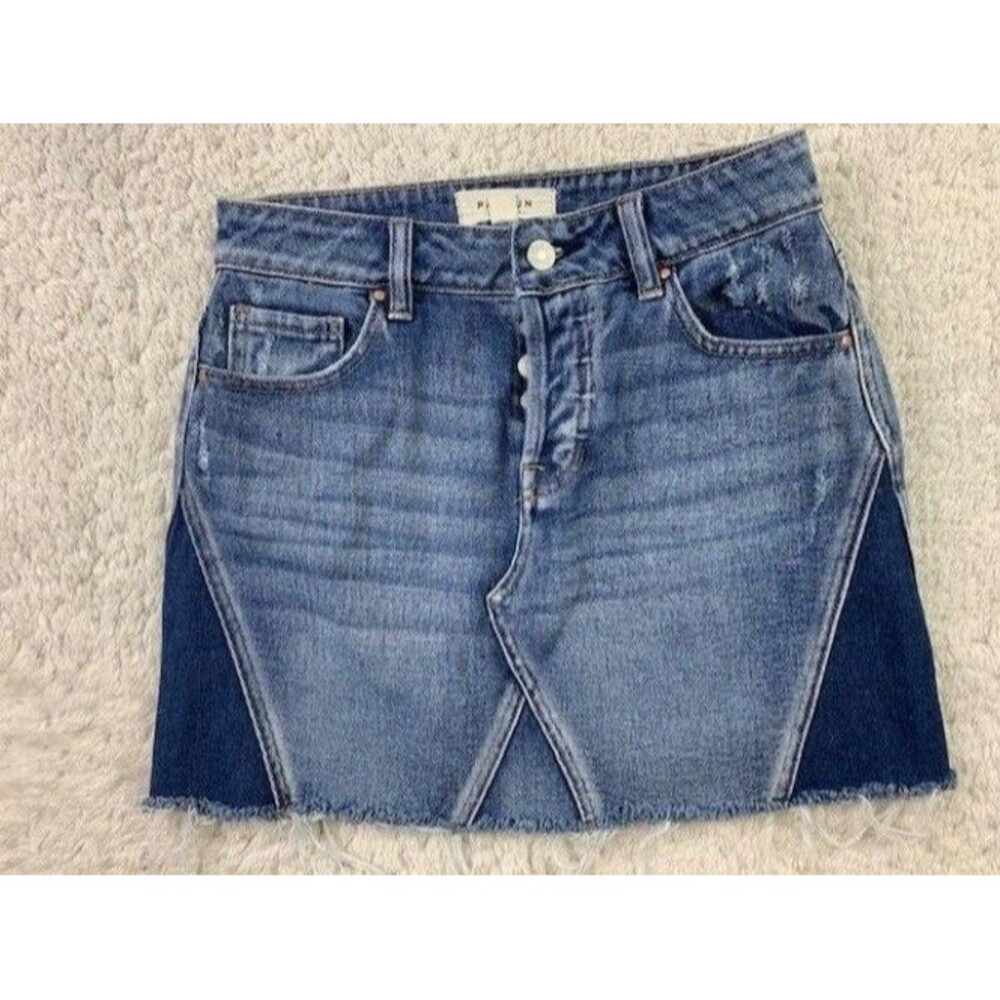 Pacsun Size 25 Womens Skirt Denim Jean Short Cotton Raw Hem Mini